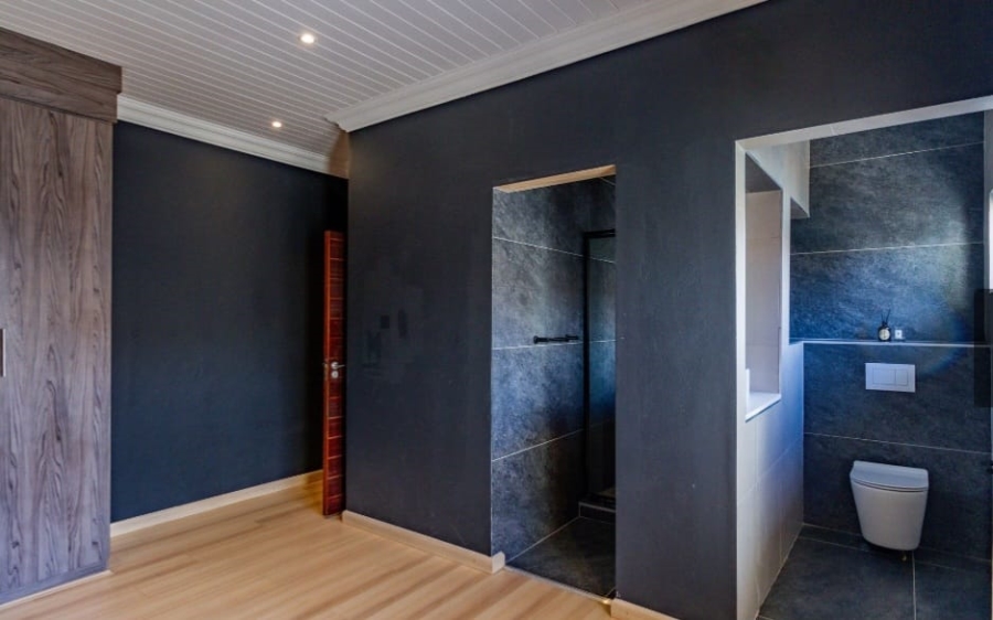 4 Bedroom Property for Sale in Melodie North West